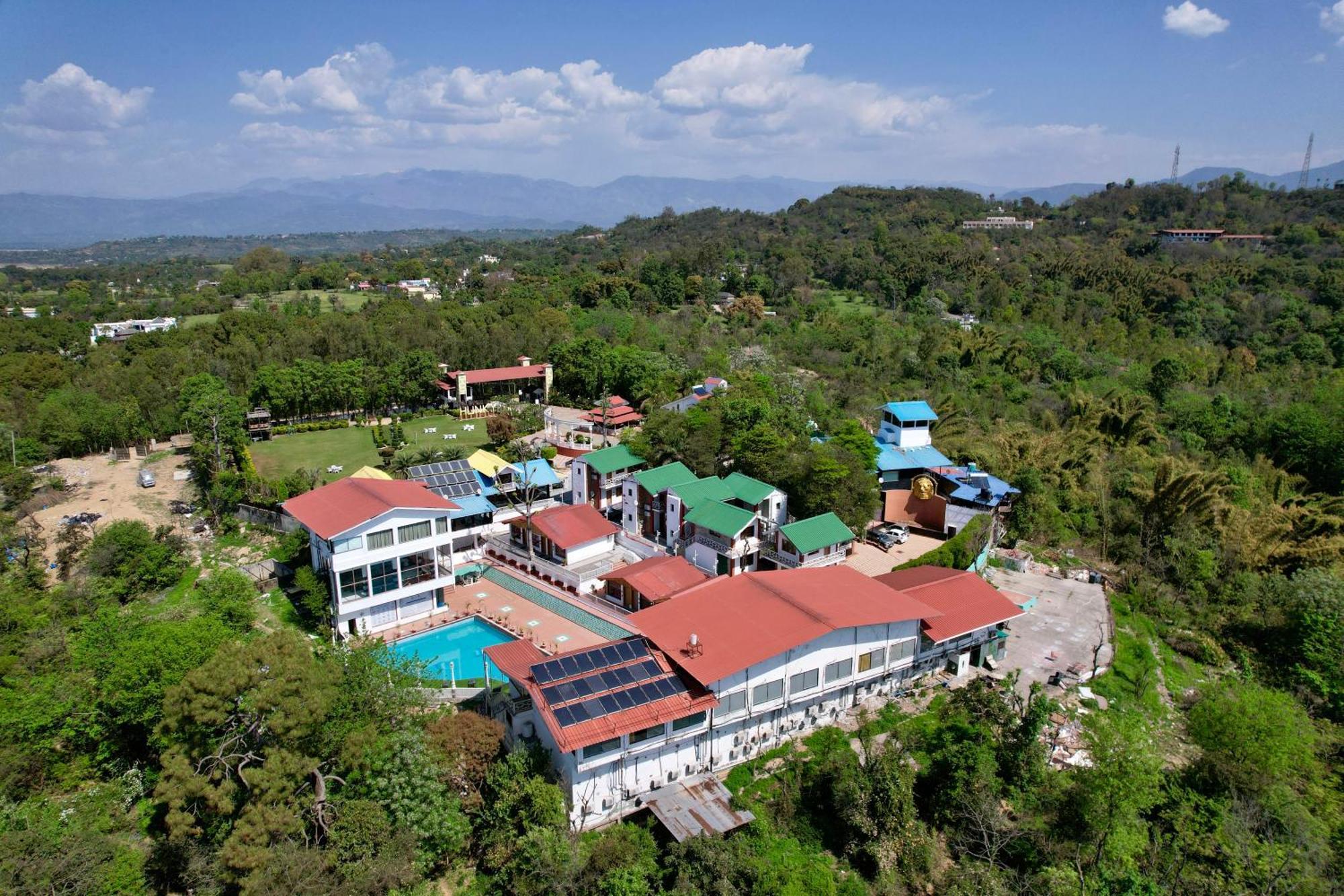 Hunky Dory Resort And Spa Dhar Khurd Eksteriør bilde